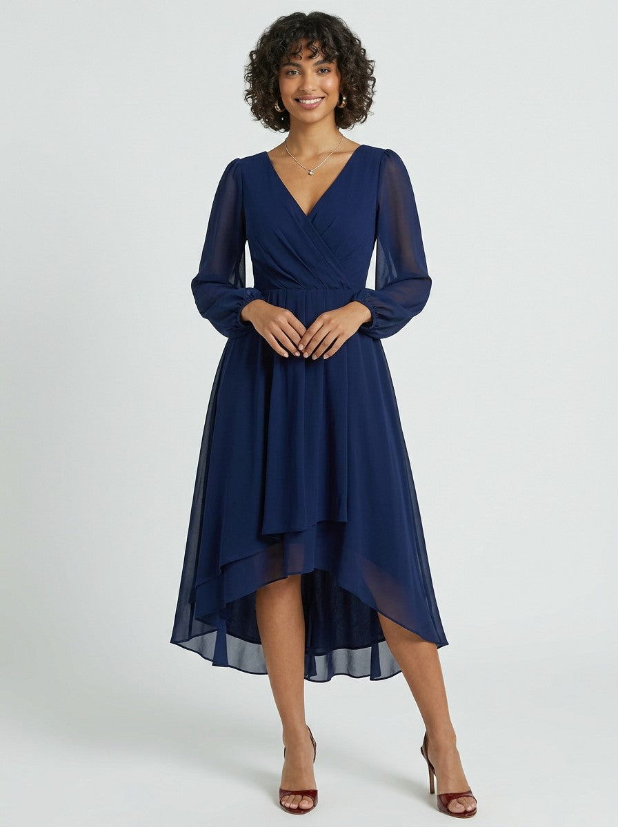 Abito midi drappeggiato con scollo a V incrociato – Blu navy
