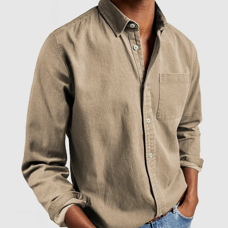 Camicia aderente con taschino applicato – Beige