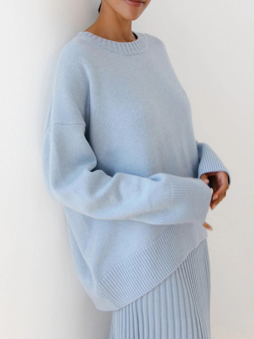 Maglione ampio con spalle scese