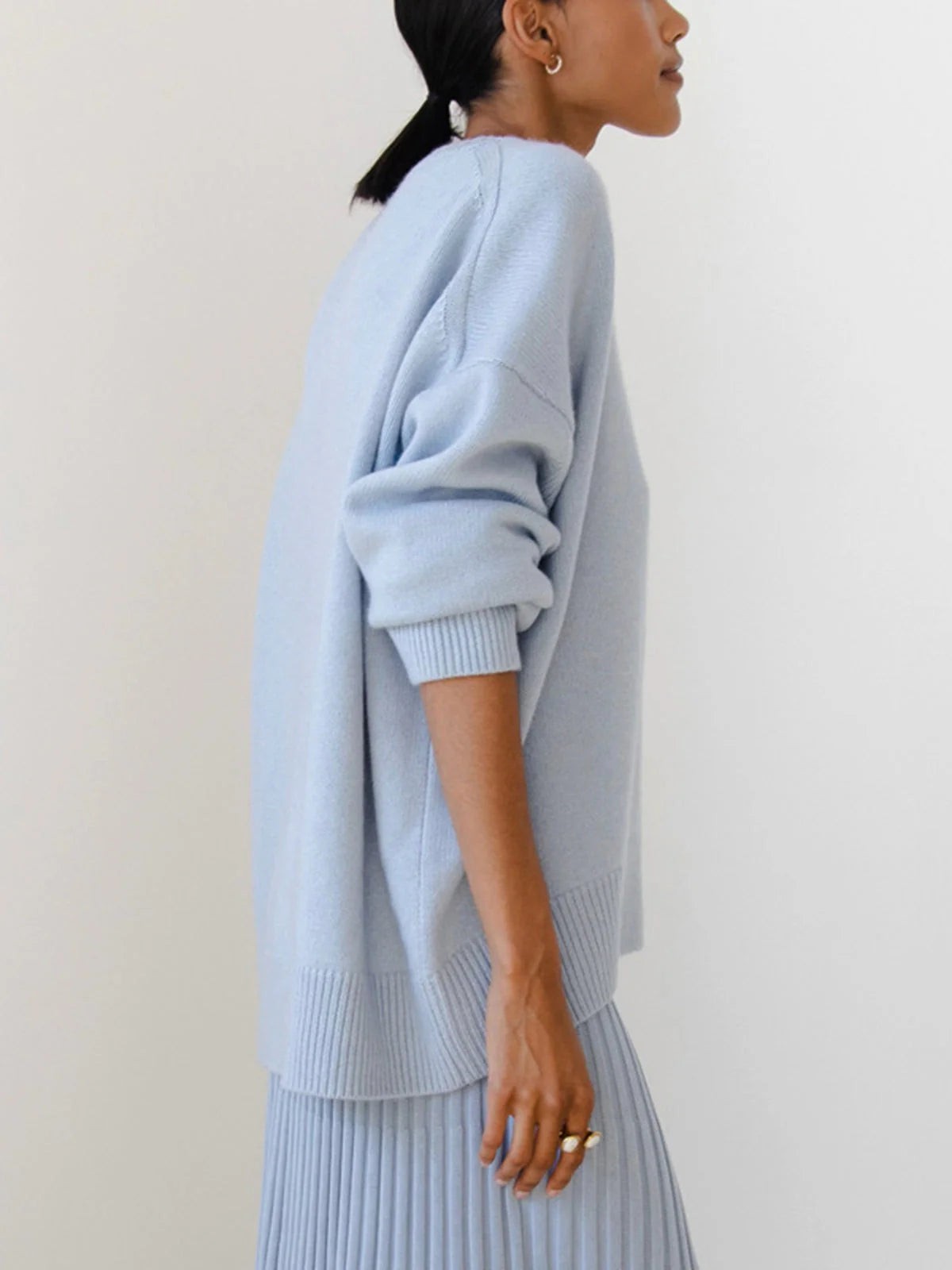 Maglione ampio con spalle scese