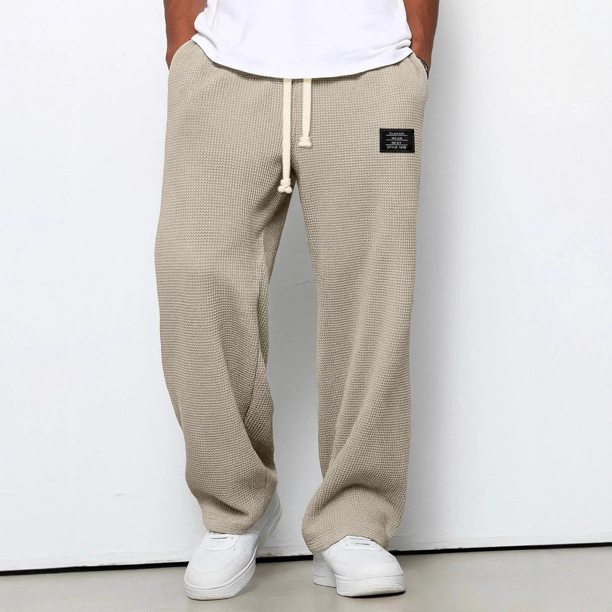 Pantaloni larghi testurizzati con cordoncino – Beige